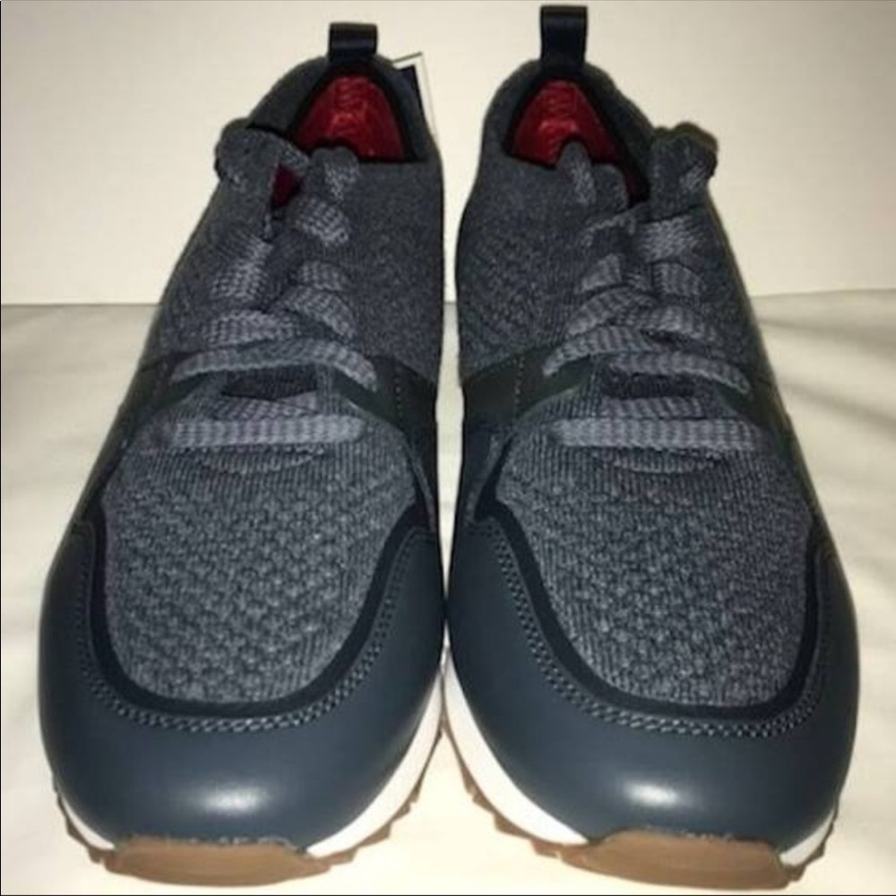 UGG Men's Shoes W Ugg men’s Shirt!!!